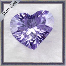 Light Amethyst Forma del corazón Millenium Cut Zirconia cúbico